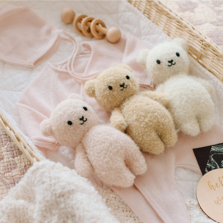 Cuddle+Kind Baby bouclé bear (honey)