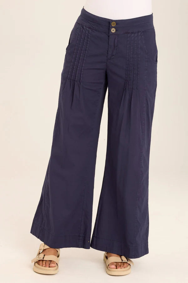 FINAL SALE XCVI Wearables Rebecca Stretch Poplin Pleated Pant  in Navy