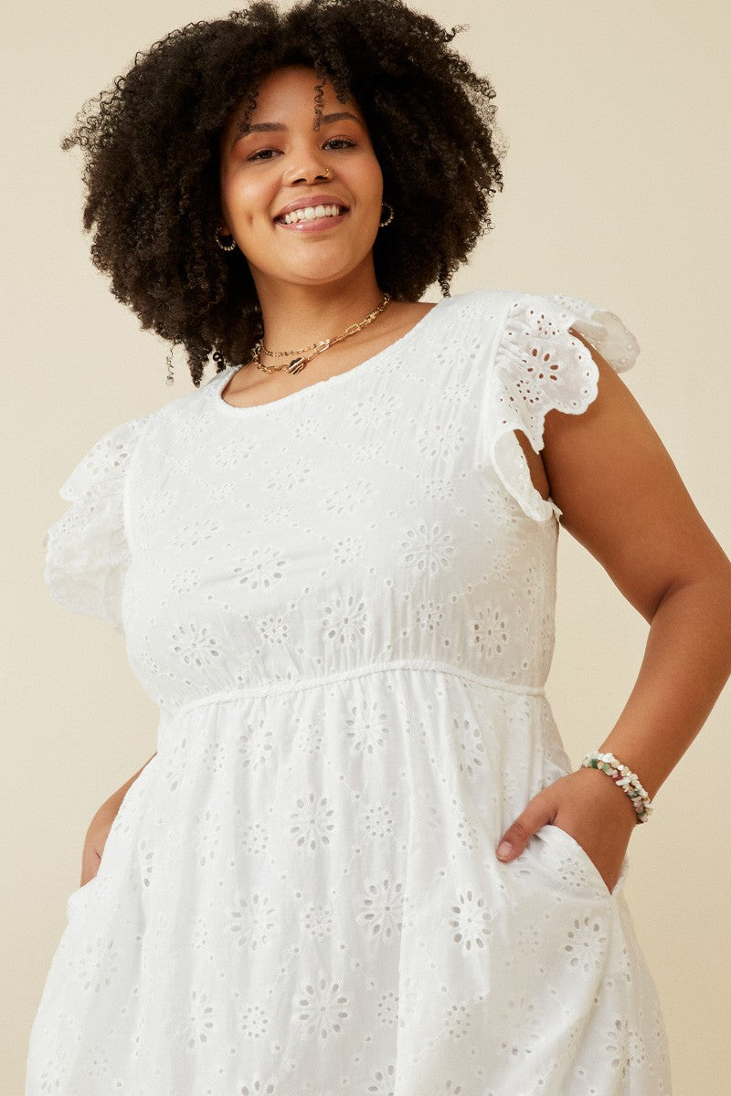 FINAL SALE Scallop Hem Floral Crochet Eyelet Dress - Curvy