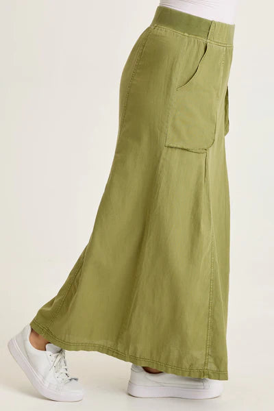 XCVI Wearables Emerie Linen Inverted Box Pleat Skirt  in Garnish Pigment