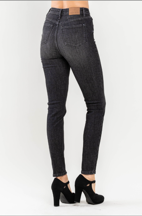 88753 FINAL SALE Judy Blue Tummy Control Black Wash Skinny Jeans - Sizes 0-15