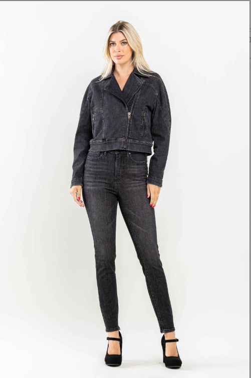 Judy Blue Tummy Control Black Wash Skinny Jeans - Sizes 0-15