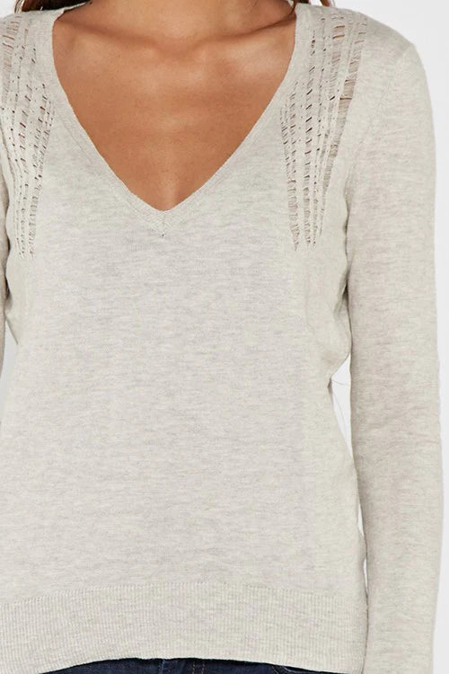 Long Sleeve Distressed Pullover Sweater - Heather/Oatmeal