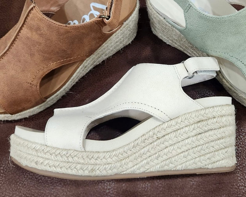 Sawyer Wedge Sandal - Cream