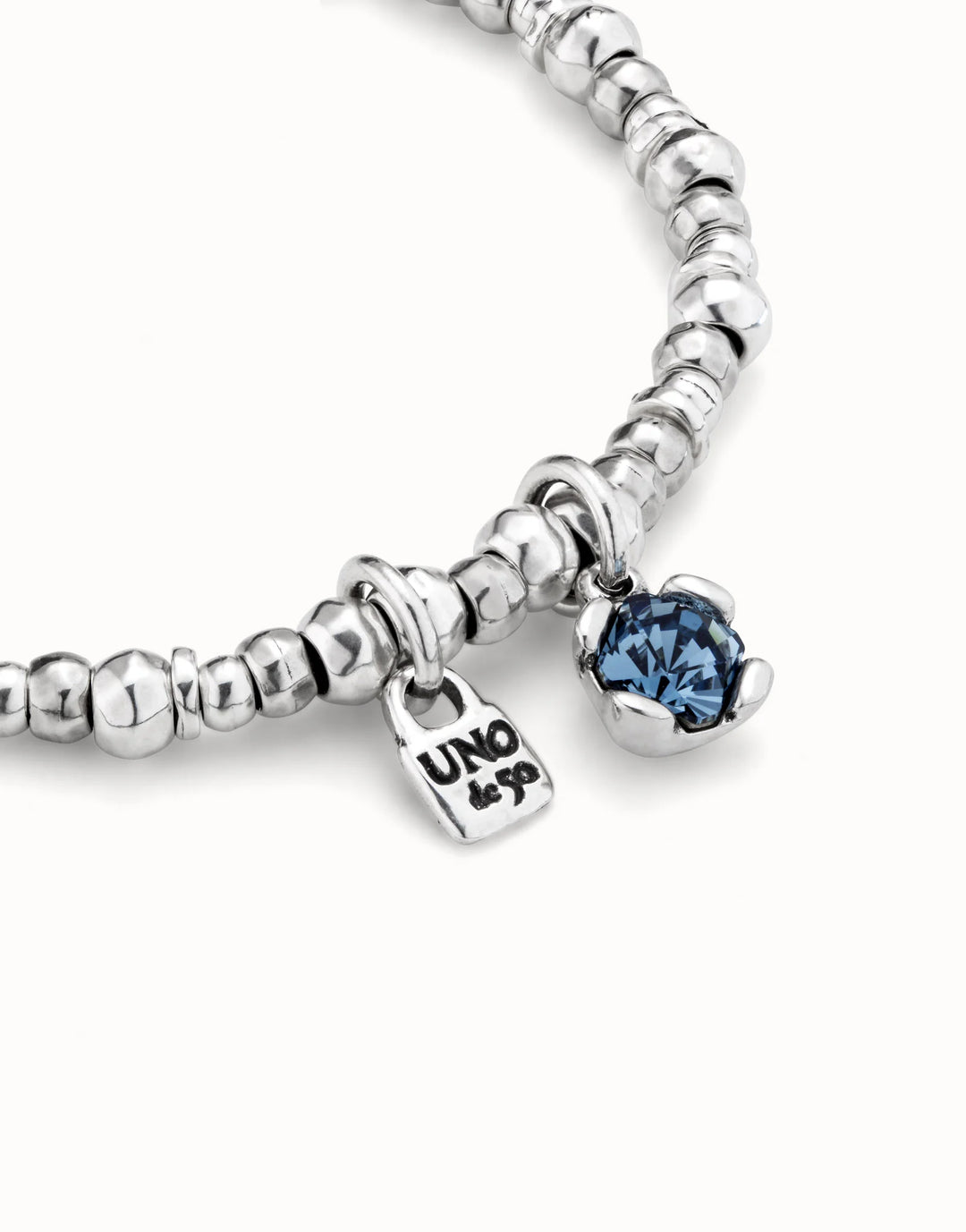 UNODE50 Beaded stretch bracelet with blue crystal Silver
