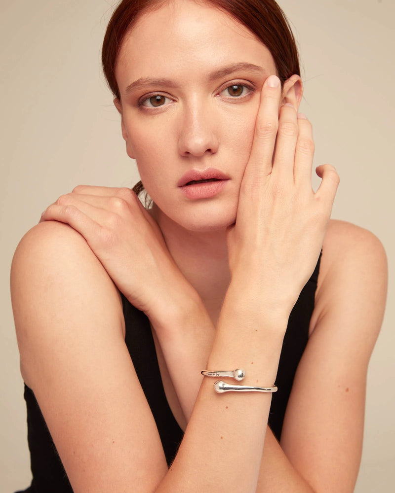 UNOde50 Bangle bracelet with inner spring - Sterling Silver