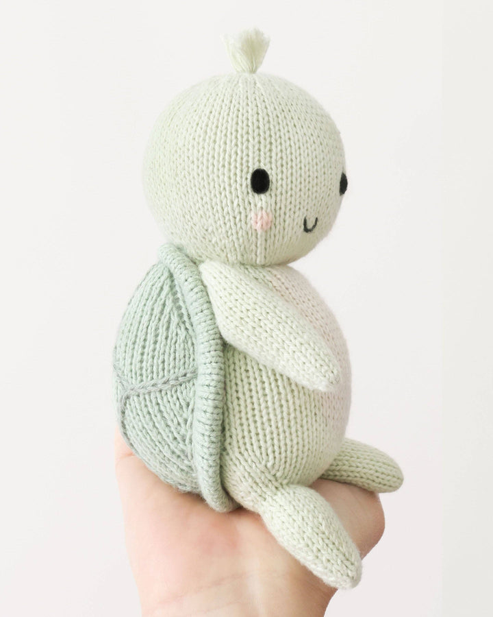 Cuddle+Kind Baby sea turtle (kelp green)