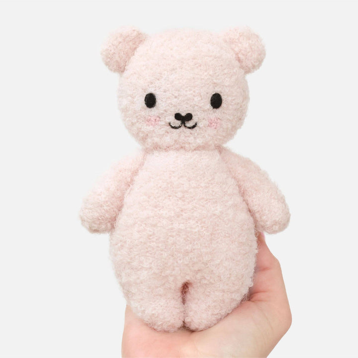 Cuddle+Kind Baby bouclé bear (strawberry)