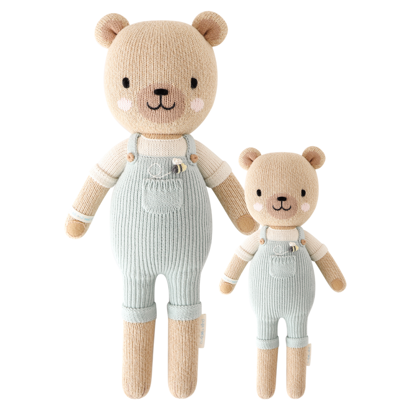 Cuddle+Kind Charlie the honey bear, gives 10 meals