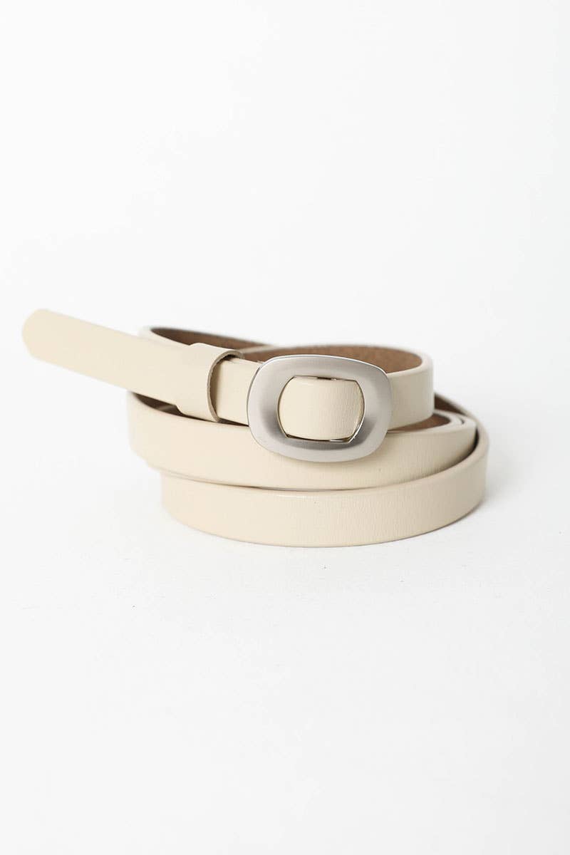 Thin Contemporary Leather Waist Belt–Modern & Chic
