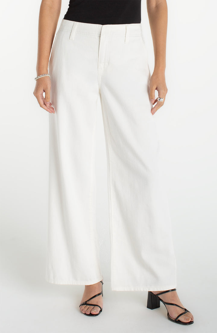 Liverpool Weekender White