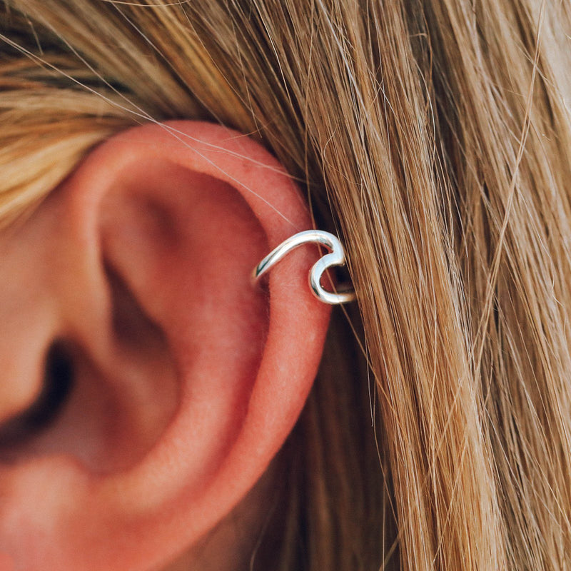 Pura Vida   Wave Ear Cuff Silver